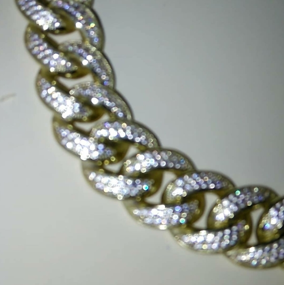 18 inch Cuban link Moissanite stones - Picture 3 of 3